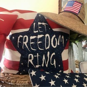 New! 🎉🇺🇸”Let Freedom Ring” Blue Star Pillow Cover + Pillow Insert